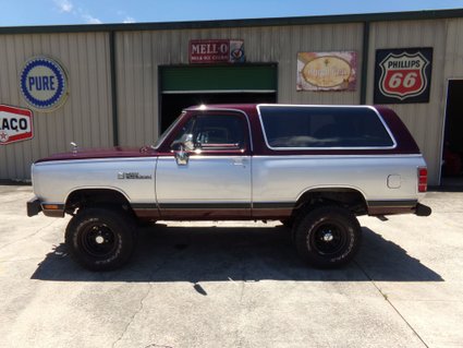 1988 Dodge Ramcharger 4X4 Fresh Paint RARE FIND