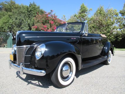 1940 Ford Deluxe Convertible