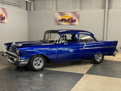1957 Chevrolet Post