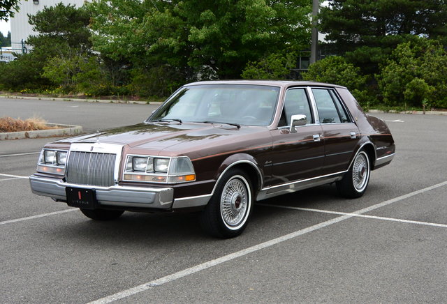Clean Low Mile Original 1987 Lincoln Continental