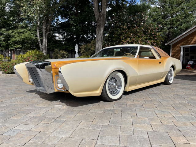 1973 Lincoln Mark IV George Barris "Bugazzi"