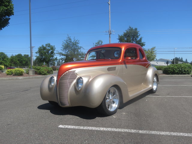 1939 Ford, standard coupe.