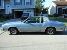 80 cutlass special edition  rmo edition stainless roof 2 tone paint
