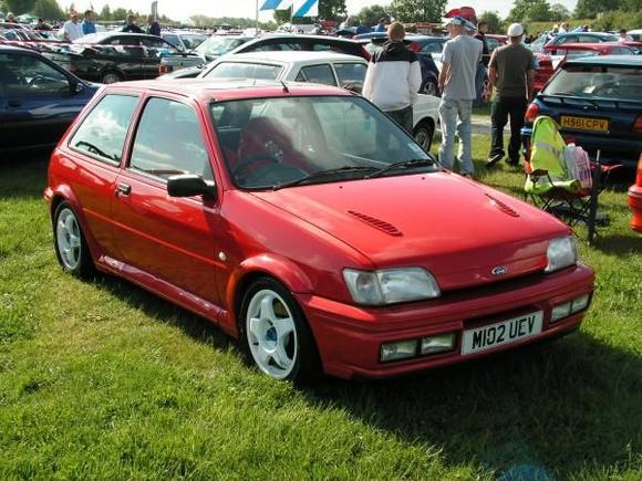Dads Rs1800