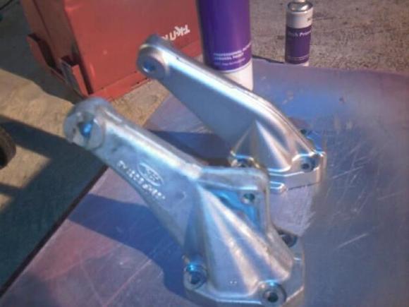 engine mounts before and after ;)