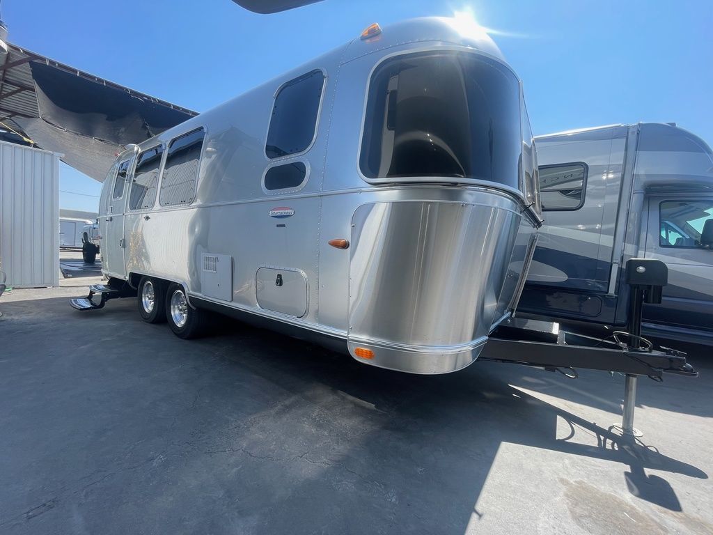 2015 Airstream international signature 23fb