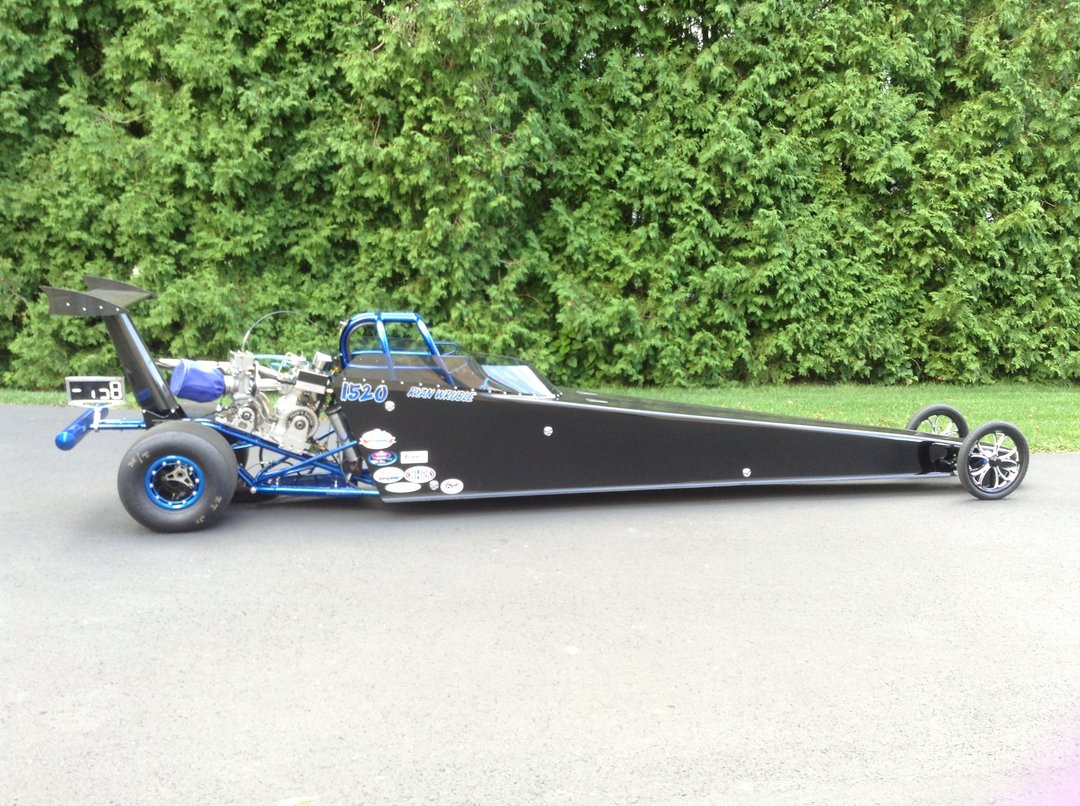 2 Junior Dragsters Blue and Green for Sale in ALLENTOWN, PA