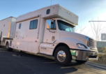 2005 Columbia Slide Out Showhauler Toter, 450MBZ, Automatic, 