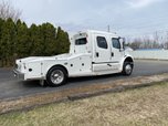 2015 Freightliner Sport Chassis 