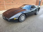 1985 Corvette - low mile / auto / glass roof  for sale $9,500 