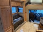 2015 Freightliner Renegade Sport Deck   for sale $220,000 