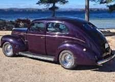 1939 Ford Deluxe Sedan 