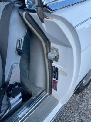 1987 Mercedes-Benz 560SL  for sale $11,995 