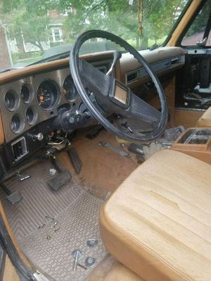 1988 Chevrolet Suburban  for sale $8,195 