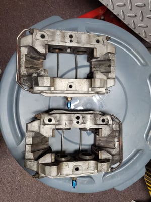 Alcon front racing calipers