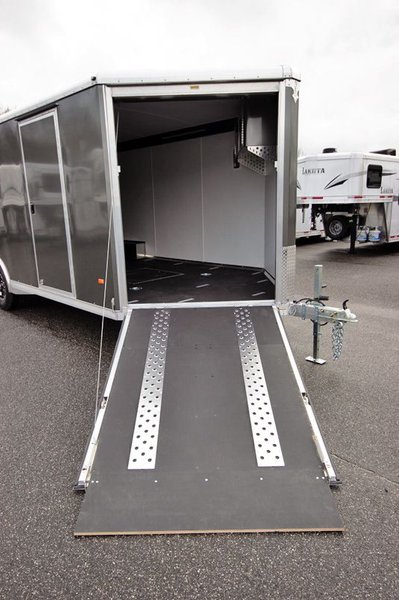 2021 NEO Trailers NCBS 22ft. Aluminum w/5,200lb. Axles Enclo