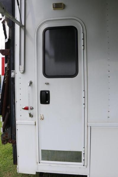 2007 United Specialties Motorgarage - TWIN SCREW