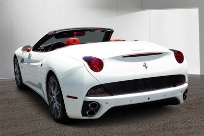 2011 Ferrari California 