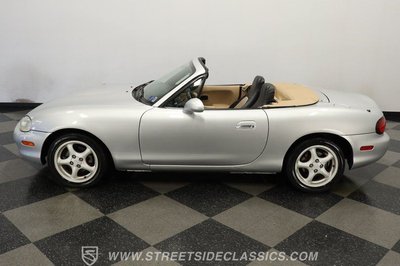 1999 Mazda Miata  for sale $10,995 