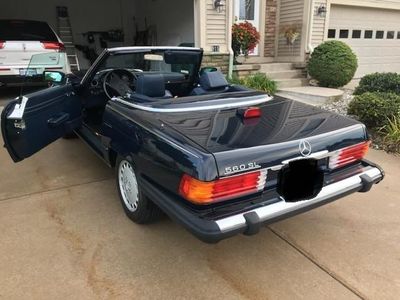 1986 Mercedes-Benz 560SL  for sale $30,995 