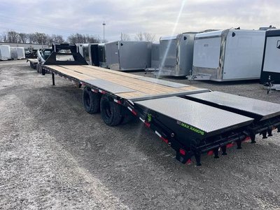 2026 Load Trail 102" X 32' Tandem Dual Low-Pro Goo  for sale $18,799 