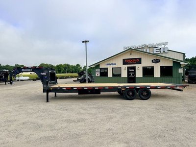 2026 Diamond C DET210GN  28' X 102" Gooseneck Deck  for sale $24,988 