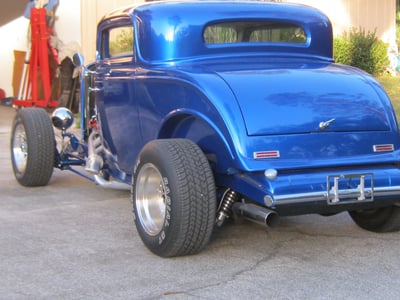 32 FORD BB 2X4 A/C
