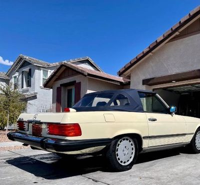 1986 Mercedes-Benz 560SL  for sale $9,395 