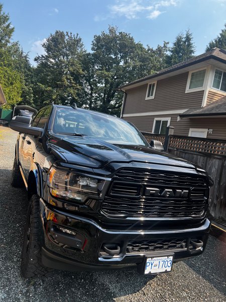 2022 Dodge Ram 3500 Limited Crew Cab 4X4