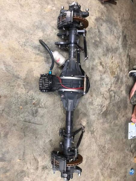 Frankland 4.11 Complete Rear End  for Sale $1,250 