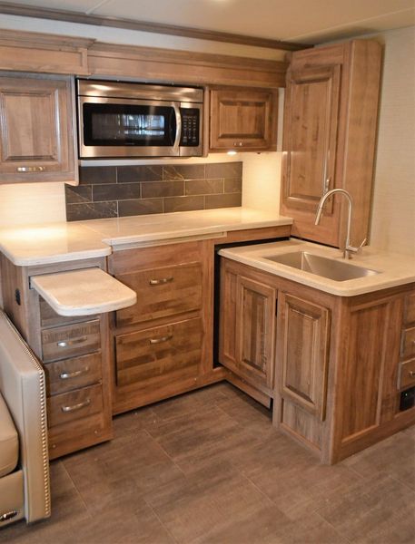 2019 Jayco Seneca 37TS Freightliner Super C Motorhome