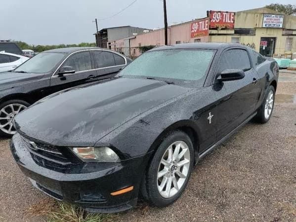 2010 Ford Mustang  for Sale $9,900 
