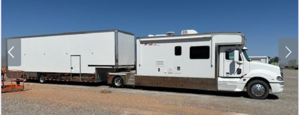 2003 Renegade Gooseneck Lift Gate Stacker 