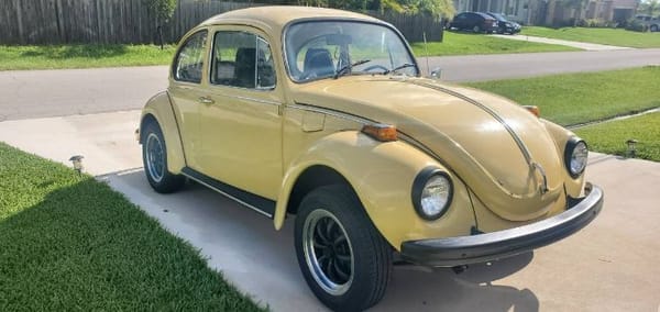 1972 Volkswagen Super Beetle  for Sale $12,495 
