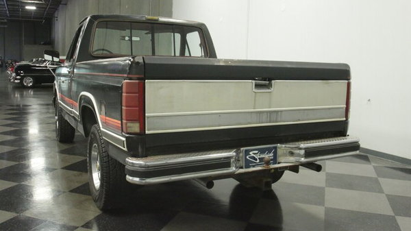 1986 Ford F-150 XLT Lariat 4X4  for Sale $18,995 