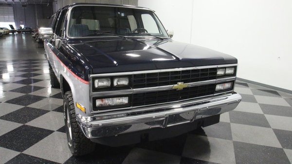 1990 Chevrolet Suburban for Sale $23,995