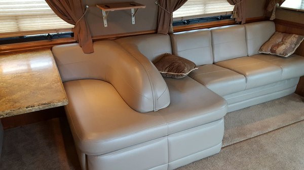 2007 Haulmark 45' Motorhome Toterhome Mercedes 450HP 2-Slide for Sale $169,900