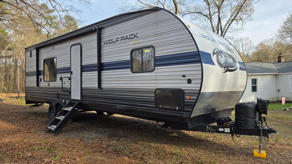 Wolf Pack Toyhauler  for Sale $18,500 