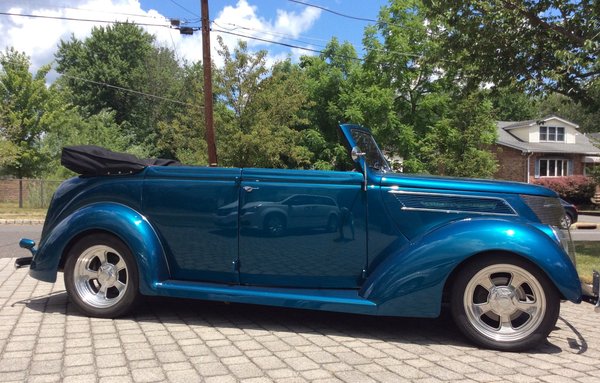 1937 FORD 4DOOR CONVERTABLE- RARE for Sale $47,000