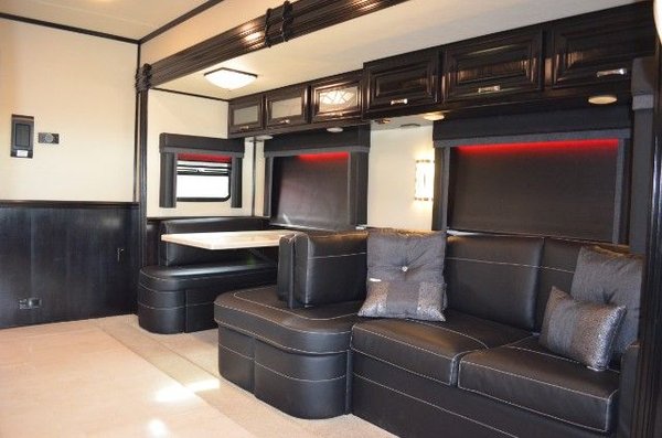 2018 Haulmark 45BH Status Super C Class Motorcoach- 45&r
