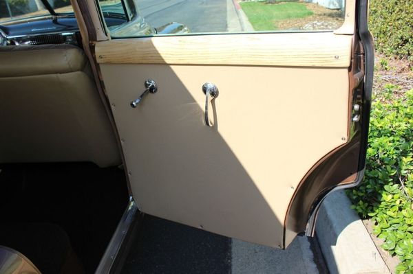 1950 Chevrolet Styleline Deluxe Tin Woody for Sale $36,900