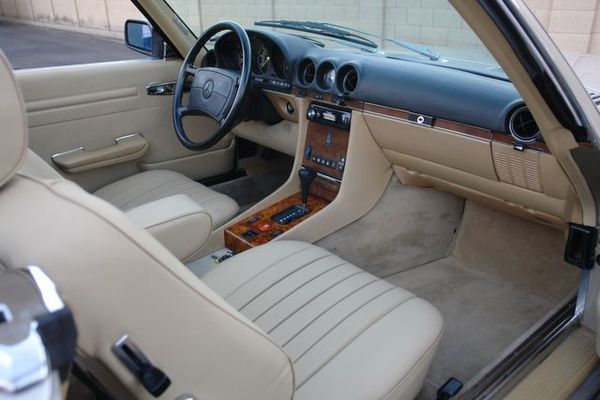 1988 Mercedes-Benz 560 Series for Sale $0