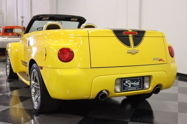 2004 Chevrolet SSR  for Sale $24,995 