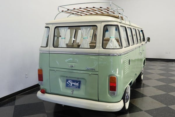 1995 Volkswagen Transporter  for Sale $38,995 