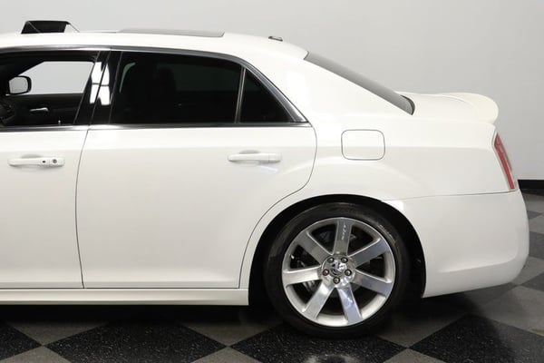 2012 Chrysler 300 SRT8 Hennessey HPE650  for Sale $57,995 