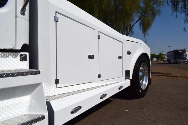 2018 SportTruck Scottsdale Edition