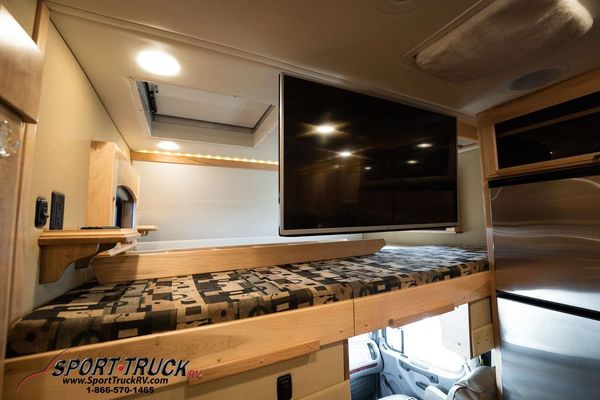 2016 Renegade 2800AM
