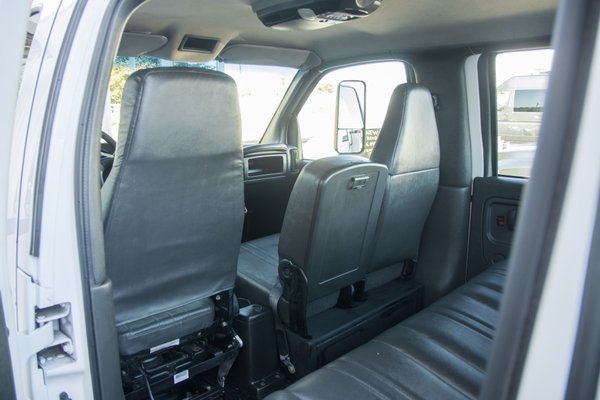 2003 Chevrolet C3500 for Sale $33,900