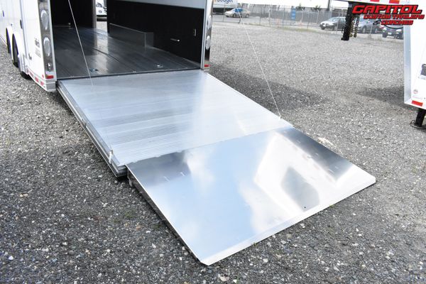 2021 inTech 24' ALL ALUMINUM / FULL ACCESS DOOR