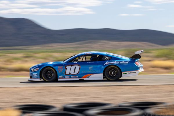 2012 Howe TA2 Mustang
